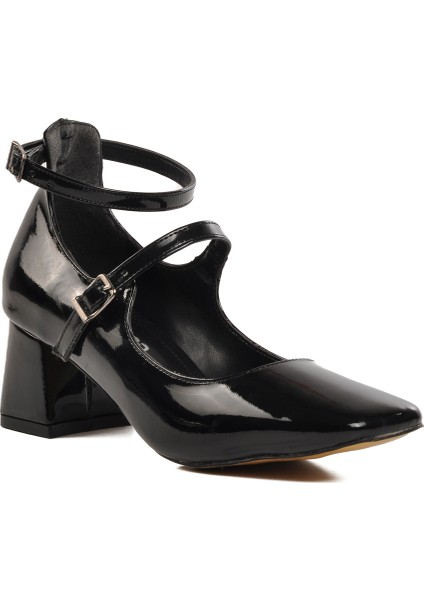 Siyah Rugan Kadın Topuklu Ayakkabı