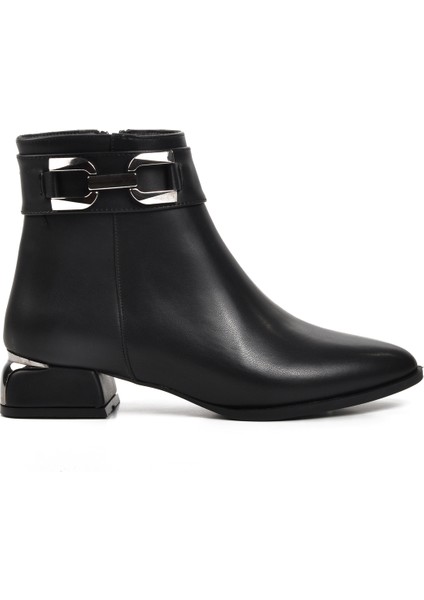 Siyah Kadın Bot modelleri