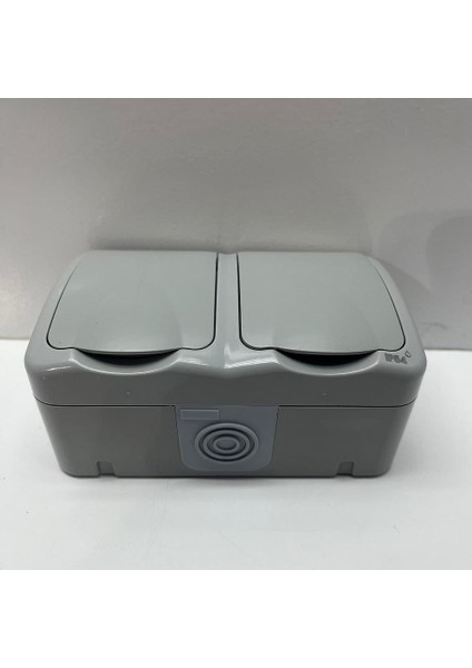 Bella Sıva Üstü Nemliyer İkili Kapaklı Topraklı Priz