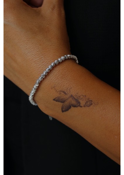 Silver Marka Model Boncuk Bileklik LLABK50135 fırsatları