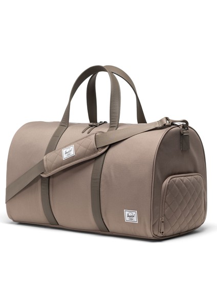 Herschel Novel Duffle Seyahat ve Spor Çantası 43L 11396-06500-OS fiyatları