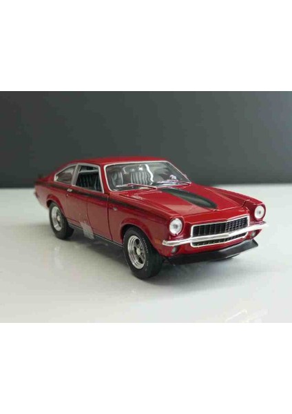 Dianomi Autoworld 1:18 Ölçek 1972 Chevy Vega Yenko ( Diecast Metal Model)