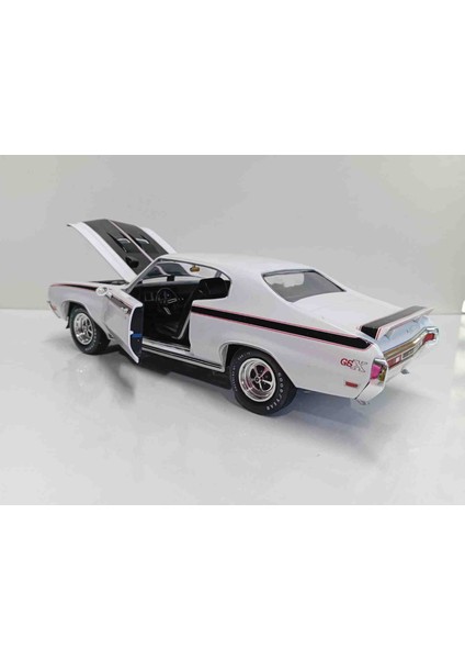 Dianomi Autoworld 1:18 Ölçek 1970 Buick Gsx (Diecast Metal Model)