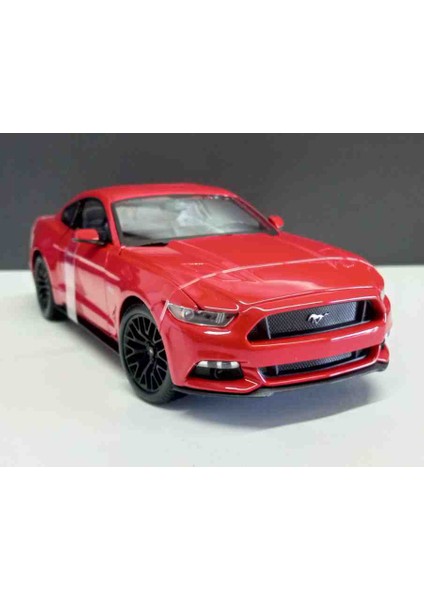 1:18 Ölçek 2015 Ford Mustang Gt( Diecast Metal Model)