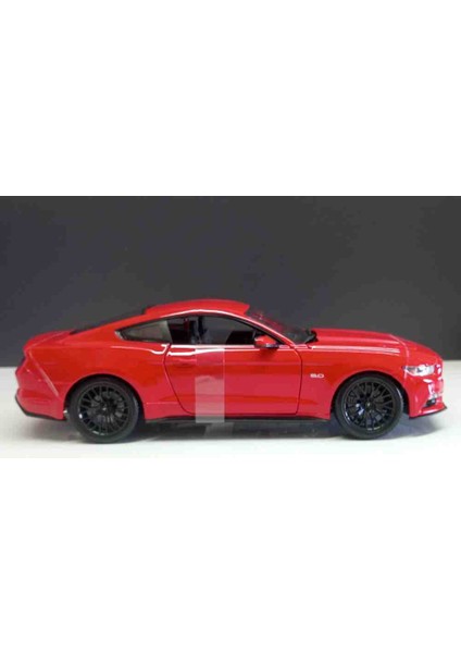 1:18 Ölçek 2015 Ford Mustang Gt( Diecast Metal Model) fiyatları