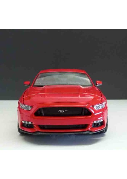 1:18 Ölçek 2015 Ford Mustang Gt( Diecast Metal Model) modelleri
