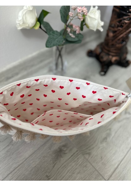 Bej Püskül Detaylı Astarlı Portföy Clutch El Çantası
