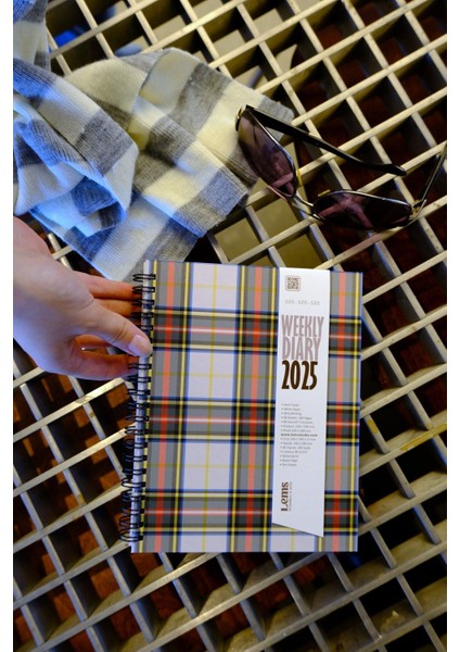 Tekno Trust Weekly Plaid 2025 Ekose Desen Sert Kapak Tarihli Haftalık Lems Ajanda