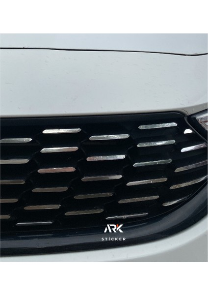 Egea Sedan Ön Panjur 2020 Öncesi Sticker Set fiyatları