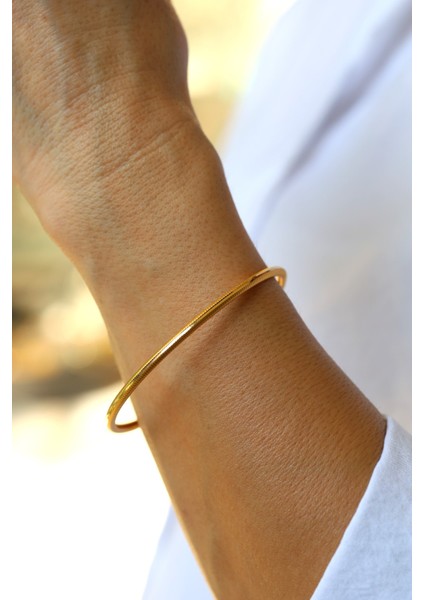 14 Ayar Altın İçi Boş Işıltılı Ajda Bilezik modelleri