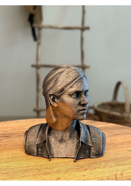 Ellie Williams Last Of Us Karakter Büst Eskitme Renk 10 cm