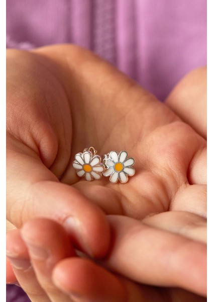 Tekno Trust Papatya Model 925 Ayar Gümüş Çocuk Küpesi fiyatları