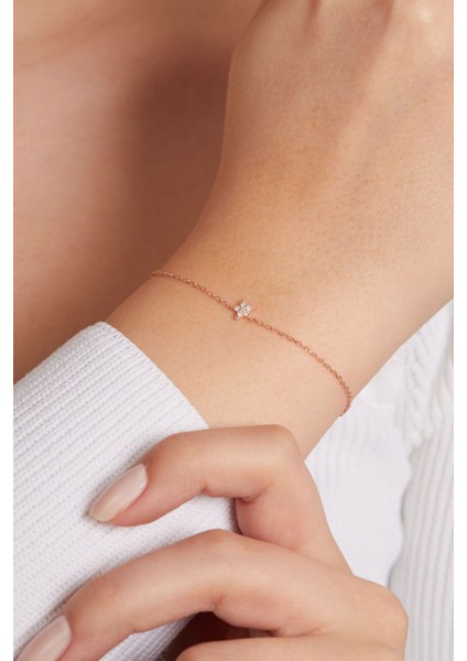 Tekno Trust Kadın Minimal Yıldız Model 925 Ayar Gümüş Bileklik