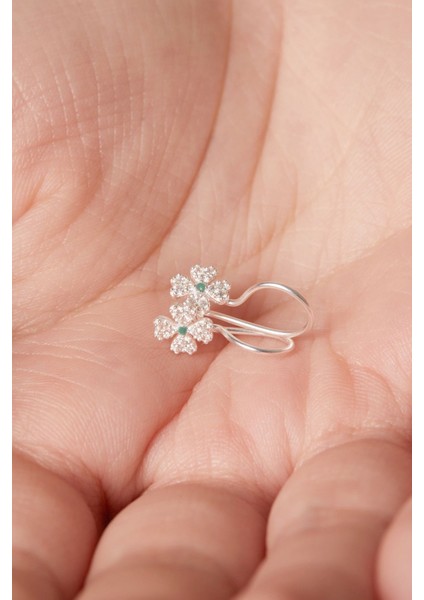 Tekno Trust Kadın Kalp Model 925 Ayar Gümüş Çocuk Küpesi modelleri