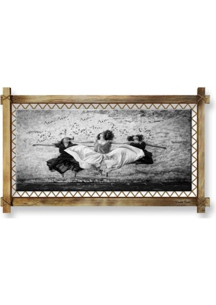 Kanvas Dans Eden Kızlar LED Işıklı Rustik Tablo 96 x 56 cm