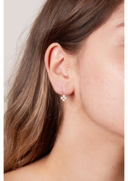 Tekno Trust Kadın Kalp Model 925 Ayar Gümüş Çocuk Küpesi fiyatları