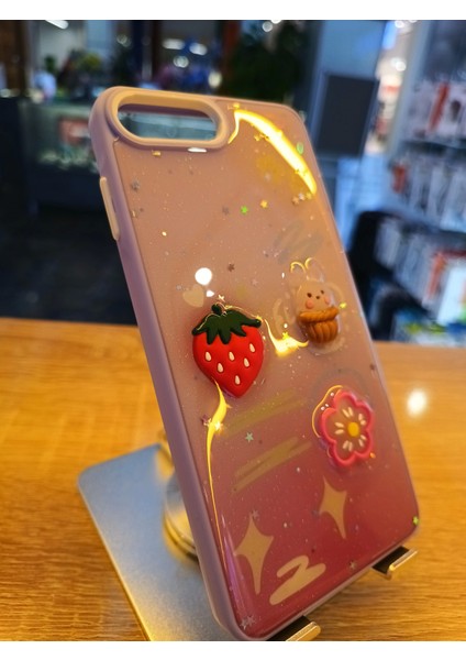 iPhone 7 Plus/8 Plus Uyumlu Kabartma Figürlü Darbe Korumalı Kapak Çilek Kılıf modelleri