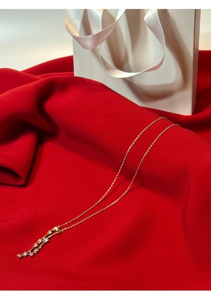 Özel Tasarım Taşlı Gold Zincir Kolye