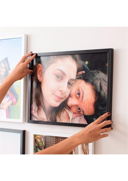 Kişiye Özel Yapışkanlı Sök Tak Çerçeve 20X30CM