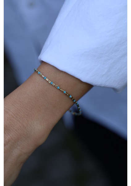 14 Ayar Altın Firuze Taş Detaylı Silindir Dorika Bileklik fırsatları