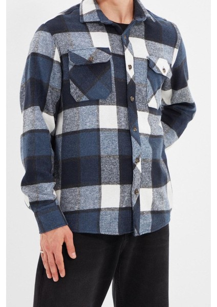 Moda Gömlek Yaka Ekose Uzun Kol Regular Fit Çift Cepli Kışlık Kareli Ekose Oduncu Ceket Gömlek modelleri