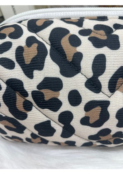 Leopar Desenli Fermuarlı Makyaj Çantası - 20*12 cm