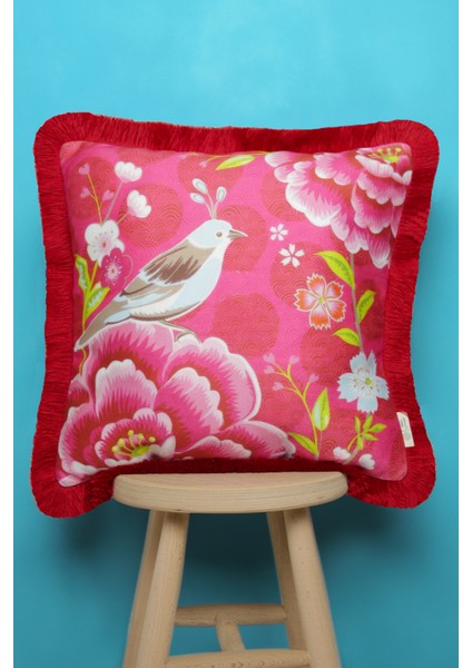 Kırmızı Püsküllü, Pink Bird Theme Desen 43 x 43 cm Kare Kırlent Kılıfı