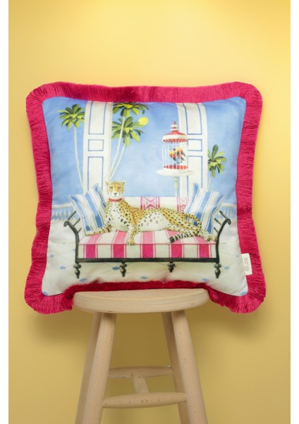 Fuşya Püsküllü, Pink Leopard Desen 43 x 43 cm Kare Kırlent Kılıfı