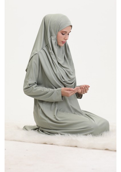 Çantalı Pratik Namaz Elbisesi 1973-11 Çağla Yeşil fiyatları