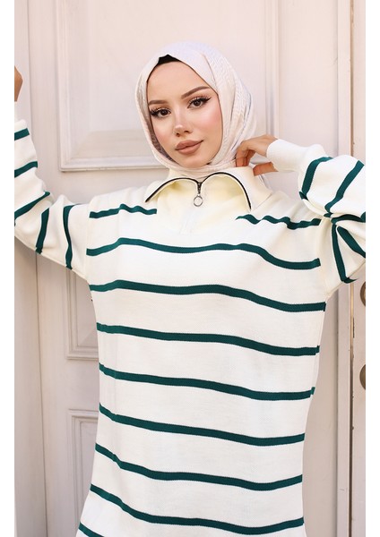 Yakası Fermuarlı Çizgili Triko Takım 11034-01 Zümrüt Yeşili modelleri