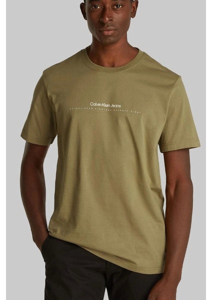 Mınımal Logo Tee modelleri