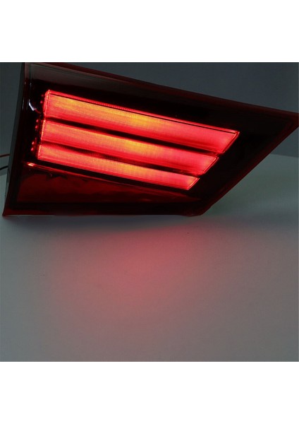Sağ Arka LED Arka Işık Assy 8331A180 2016-2021 Için Iç Arka Lambası Fren Dur Dönüş Sinyali Lambası (Yurt Dışından)