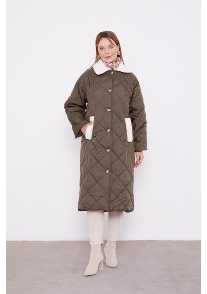 Haki Kürk Detaylı Kapitone Mont