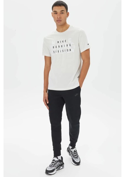 Dri Fit Running Division Men's Tee Erkek Koşu Antrenman Tişörtü Beyaz fırsatları