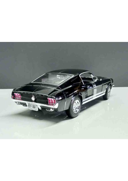 1:18 Ölçek 1967 Ford Mustang Fastback Gta / Diecast Metal Model modelleri