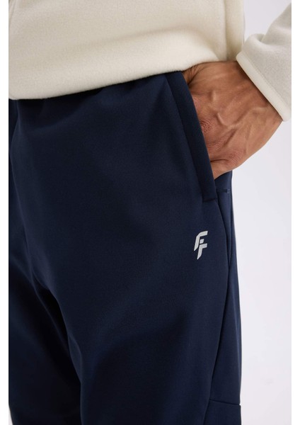 Fit Kalın Jogger Eşofman Altı Standart Fit Cepli Sporcu Beli Lastikli D6312AX24WN indirimleri