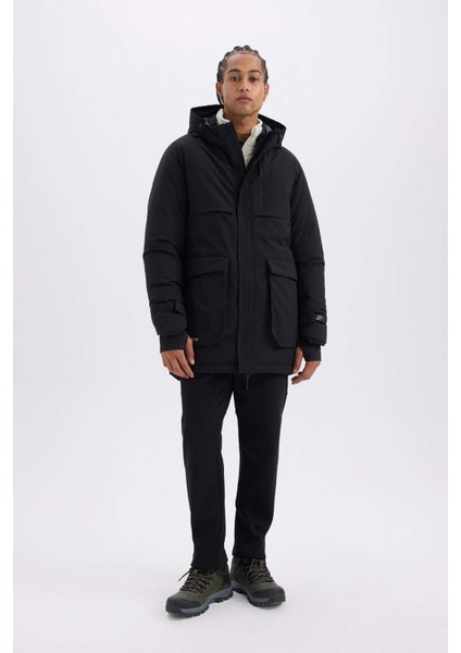Fit Su İtici Regular Fit Kapüşonlu Su Geçirmez Parka C6065AX24WN