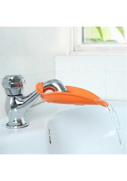 Gri Tarzı Yeni Gelen Bebek Musluk Uzatıcı Sevimli Şekil Bebek Çocuklar El Yıkama Lavabo Hediye Silikon Musluk Uzatıcı (Yurt Dışından) fırsatları