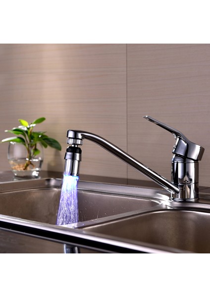 Tek Yeşil Stil Yeni LED Su Musluğu Işık 7 Renk Değiştirme Duş Aparatı Mutfak Musluğu Sıçrama Filtresi Adaptörü Banyo Aksesuarları (Yurt Dışından) indirimleri