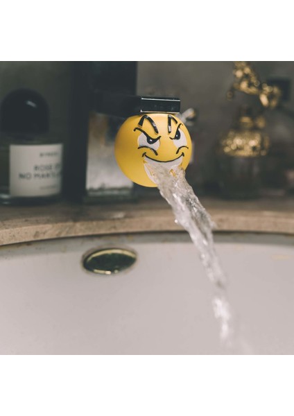 D Stili Komik Dişli Musluk Uzatması Çocuklar Için El Yıkama Lavabo Su Musluğu Uzantısı Banyo Oyuncakları (Yurt Dışından) fırsatları