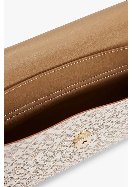 Kadın Bej Monoplay Kapaklı Çapraz Çanta modelleri