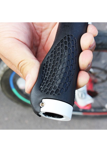 Beyaz Bir Stil Karbon Gidon Bisiklet Gidonu Dağ Bisikleti Gidonu Alüminyum Alaşımlı Gidon Bisiklet Kaymaz Tutma Kolu Kauçuk (Yurt Dışından) indirimleri