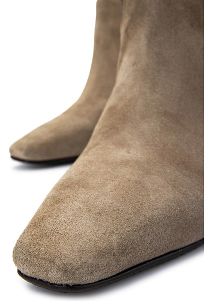 Kadın Deri Bej Süet Topuklu Çizme 1078 022 Bn Czm Sk24-25 Bej Suet modelleri