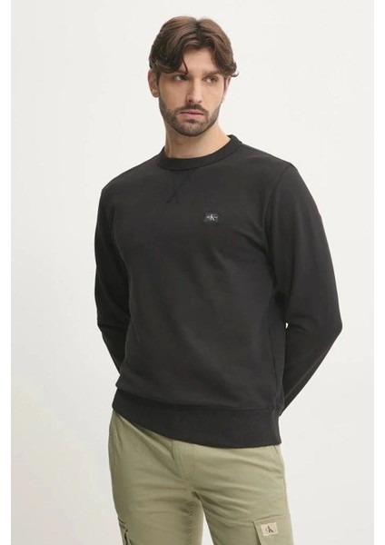 Woven Label Crew Neck