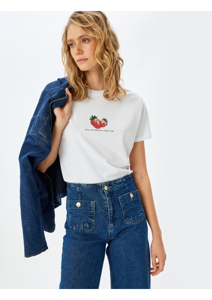 Pamuklu Kısa Kollu Bisiklet Yaka Çilek Baskılı T-Shirt