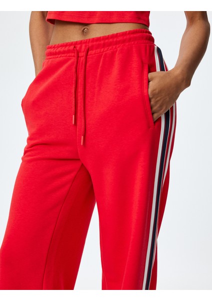 Beli Bağlamalı Yanları Şerit Detaylı Geniş Paça Eşofman Altı indirimleri