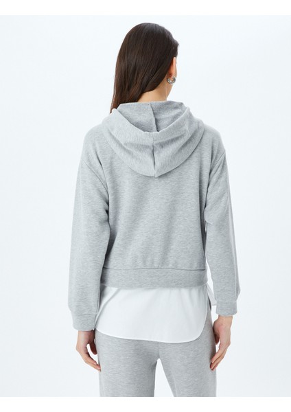 Çift Kumaş Kullanımlı Üç Iplik Kapüşonlu Oversize Sweatshirt