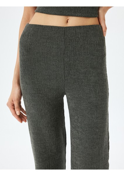 Slim Fit Dokulu Yüksek Bel Bol Paça Pantolon