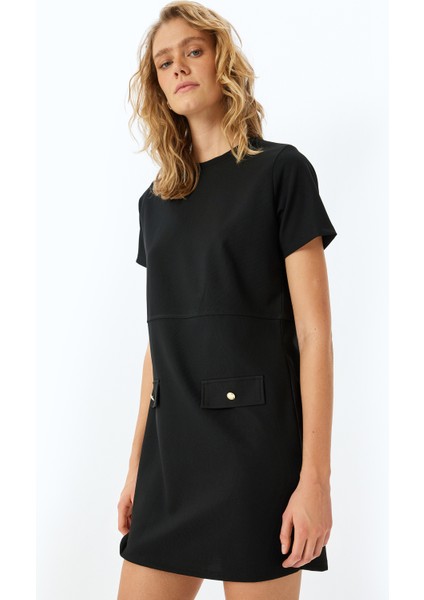 Aplike Detaylı Slim Fit Bisiklet Yaka Kısa Kollu Mini Elbise fiyatları