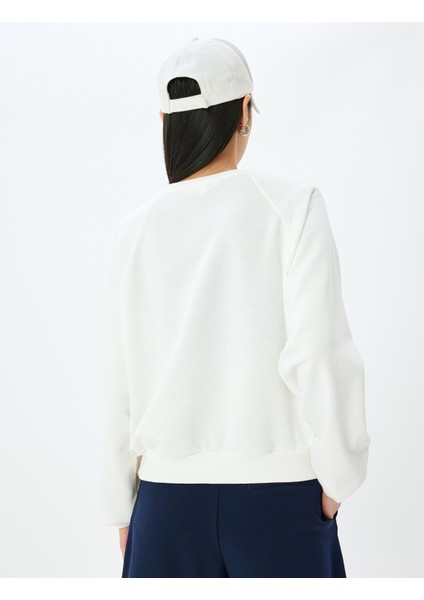 Bisiklet Yaka Uzun Kollu Basic Oversize Sweatshirt